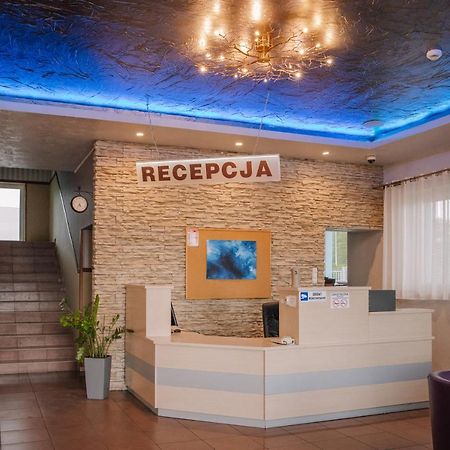 Zajazd Blue Modla Krolewska Exteriér fotografie